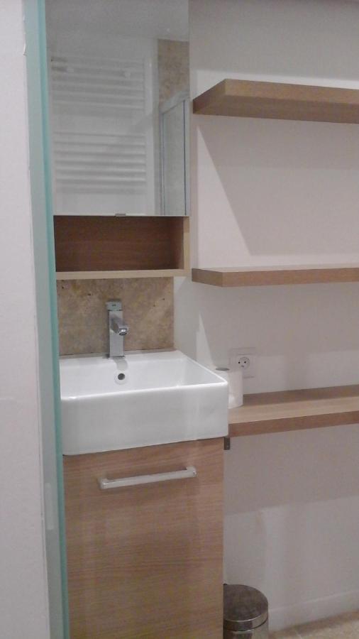 Kira Hotell Uzès Exteriör bild